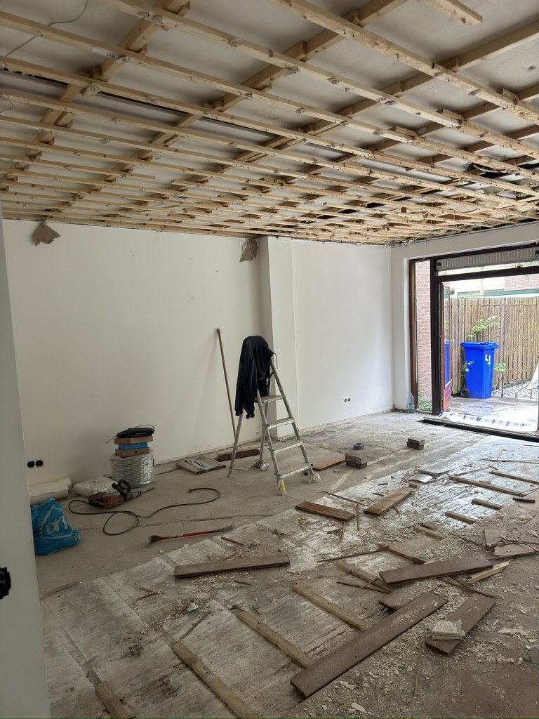 Vloer en plafond opengelegd