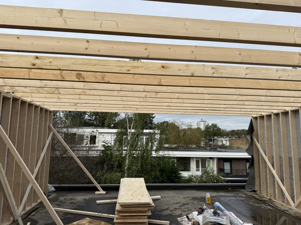 Dakbalken en nieuwe ruimte