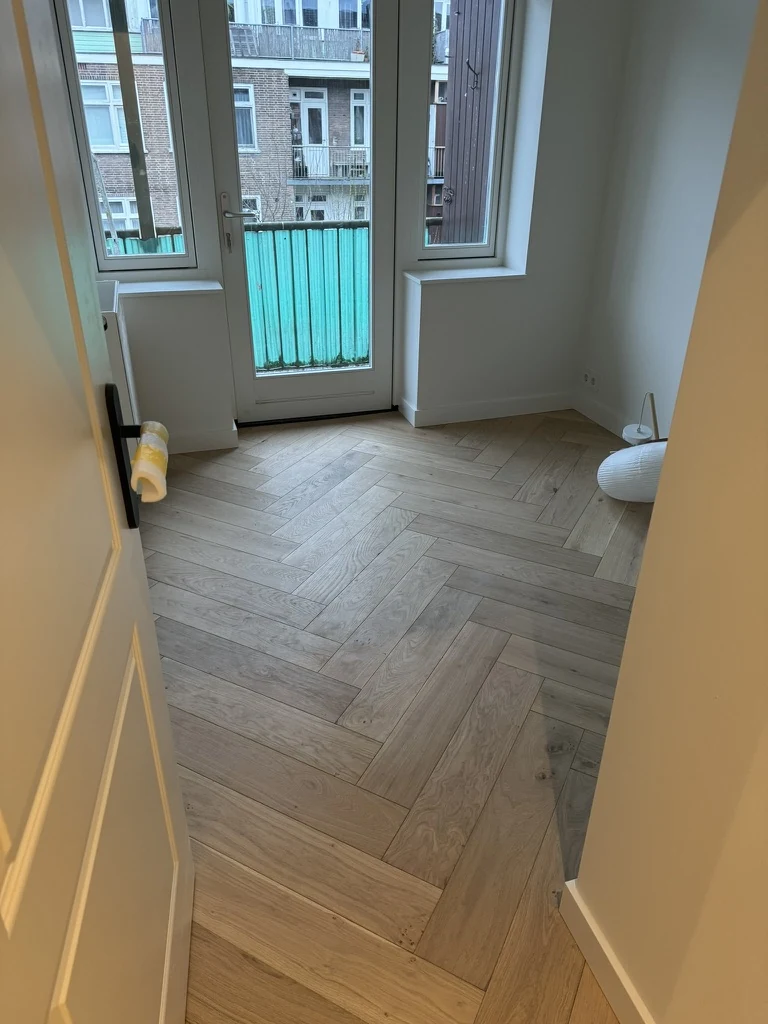 Visgraat in een slaapkamer